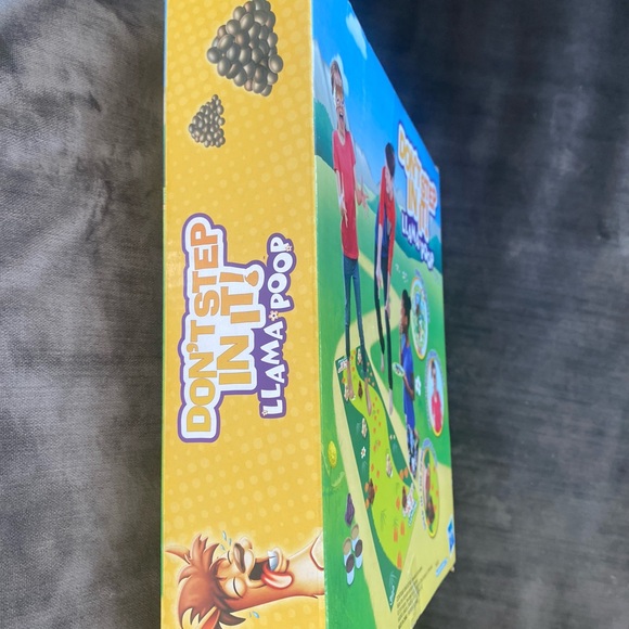 ⭐️Hasbro⭐️Don’t Step in it! Llama Poop - Picture 3 of 8